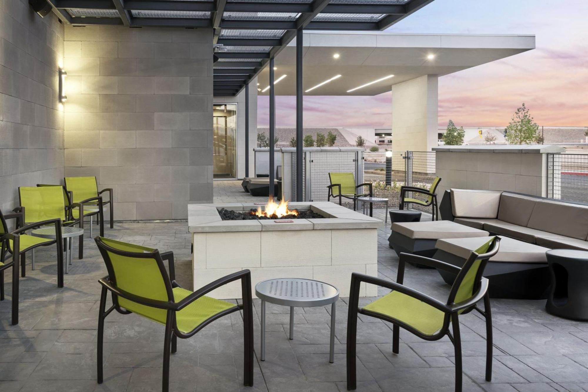 Springhill Suites By Marriott Las Vegas Airport Екстериор снимка
